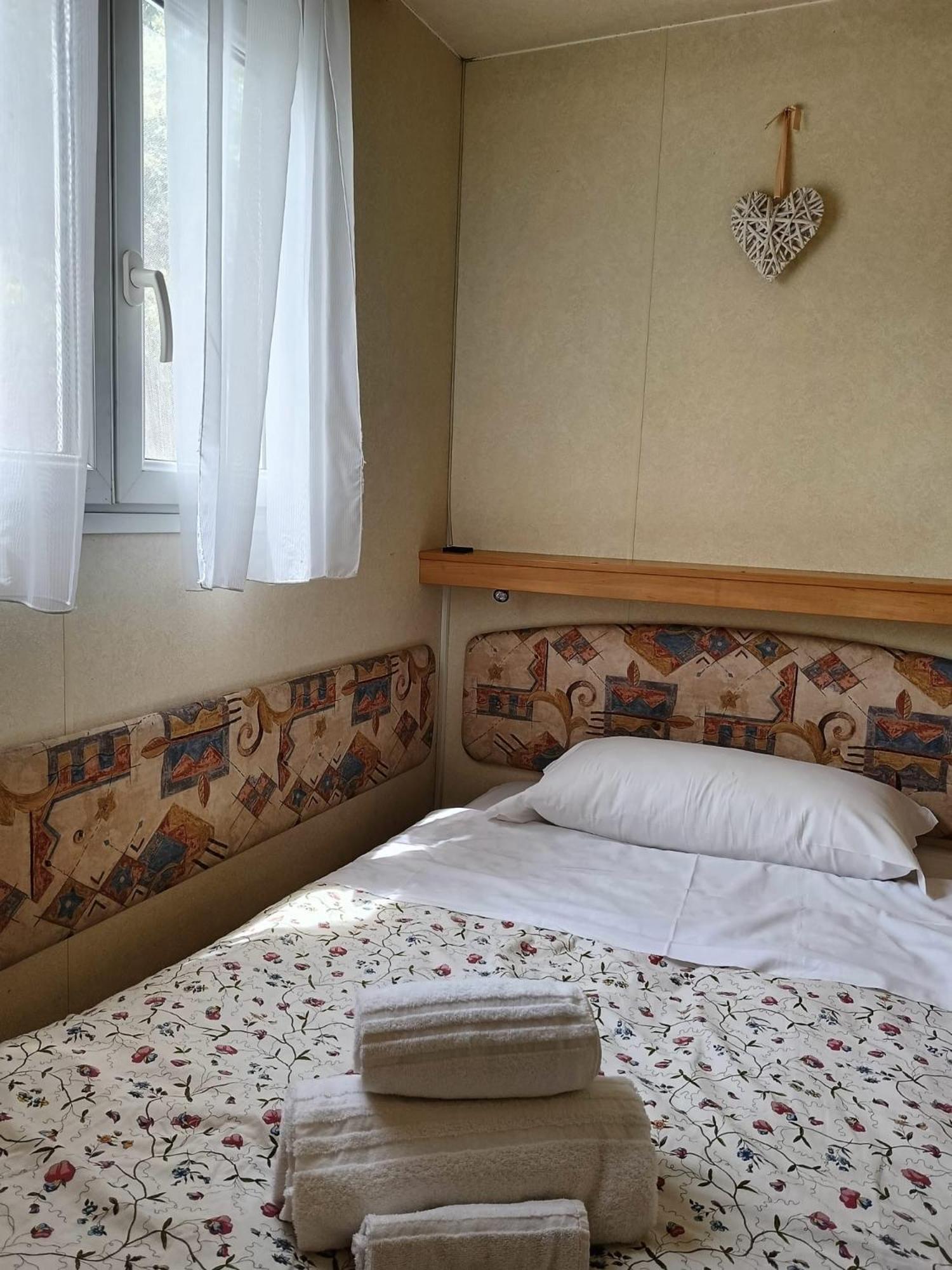 Casa Di Alice Bed & Breakfast Чоджия Екстериор снимка